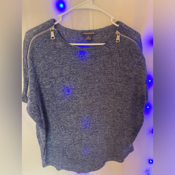 Baggy blue zip detail top - Picture 1 of 3